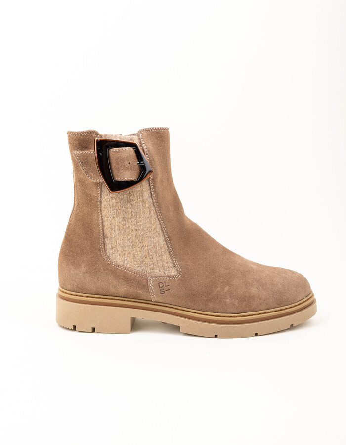Enkellaars met gesp en profielzool taupe
