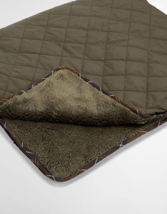 Dog Quilt and Fleece deken olive
