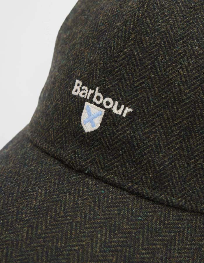 Barlow pet in wolmix met visgraatstructuur olijfgroen
