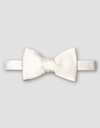 Zijden satijnen vlinderdas ready-tied off-white
