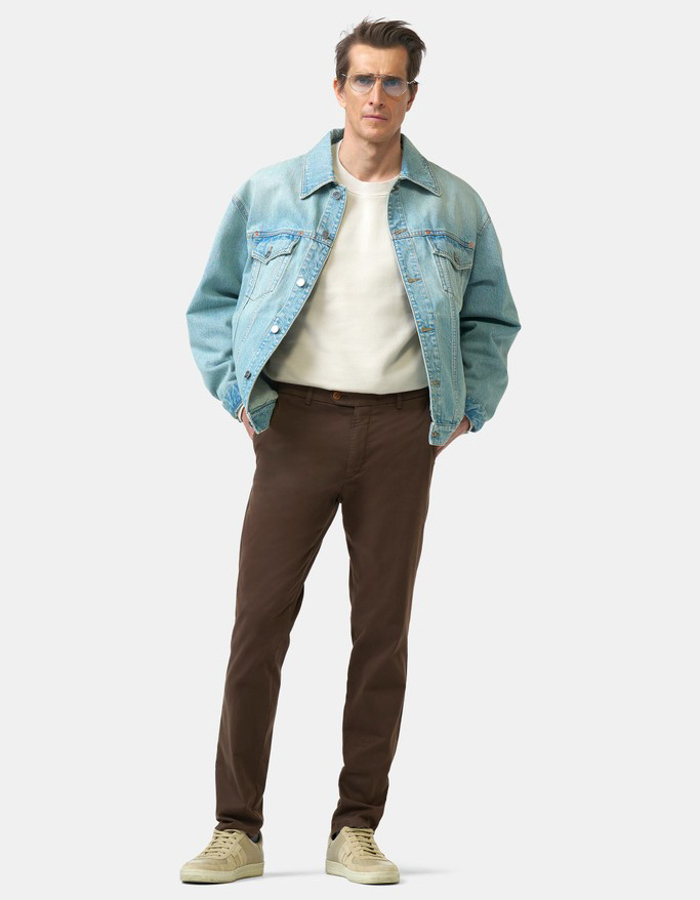 Lupus slim fit chino met stretch donkerbruin