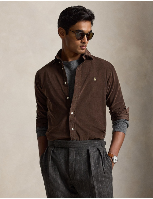 Custom fit corduroy hemd met fijne ribstructuur bruin