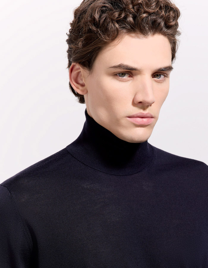 coltrui in Royal Merino wol navyblauw