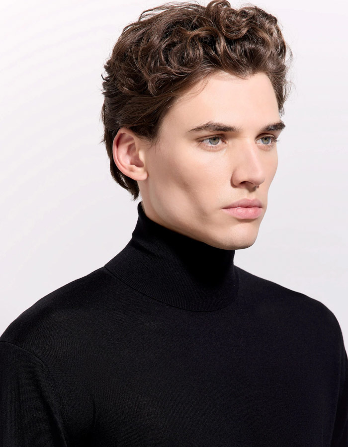 coltrui in Royal Merino wol zwart