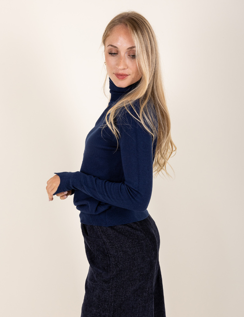 239347_2.JPG