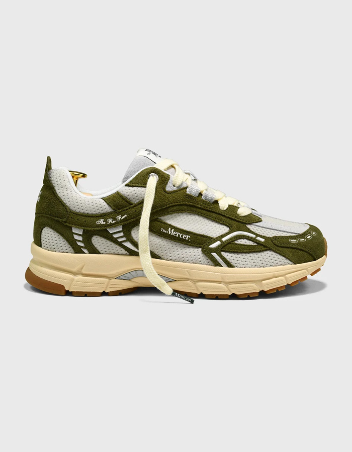 The Re-Run Vintage sneakers met suède army green