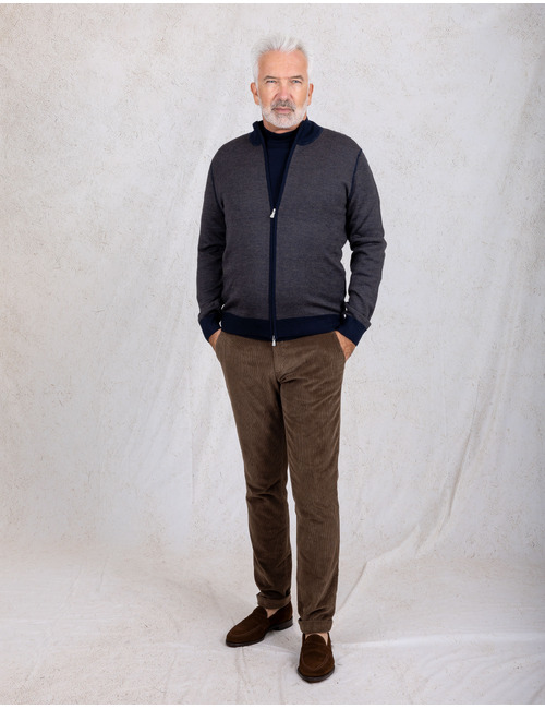 Cardigan met ritssluiting en contrastdetails bruin