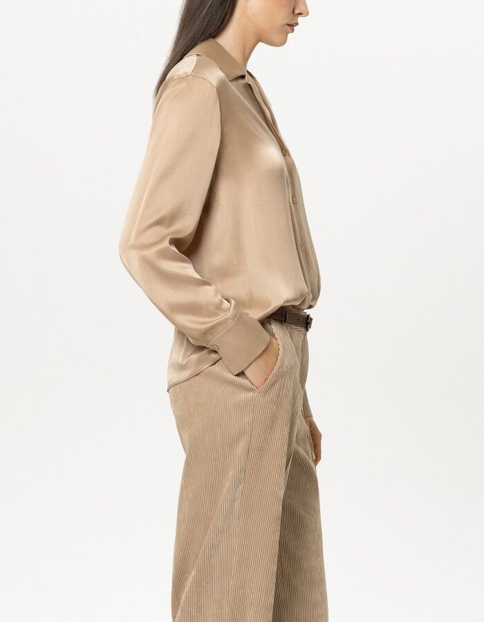 Luisa Cerano bloes camel