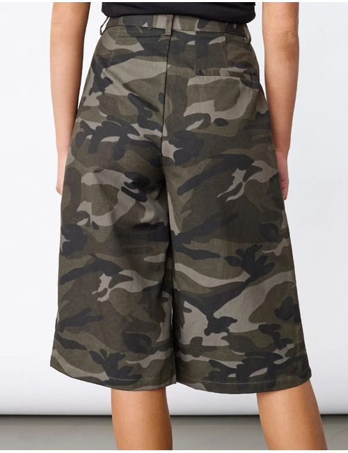 Great-l.sho4 - bermudabroek met camouflageprint groen