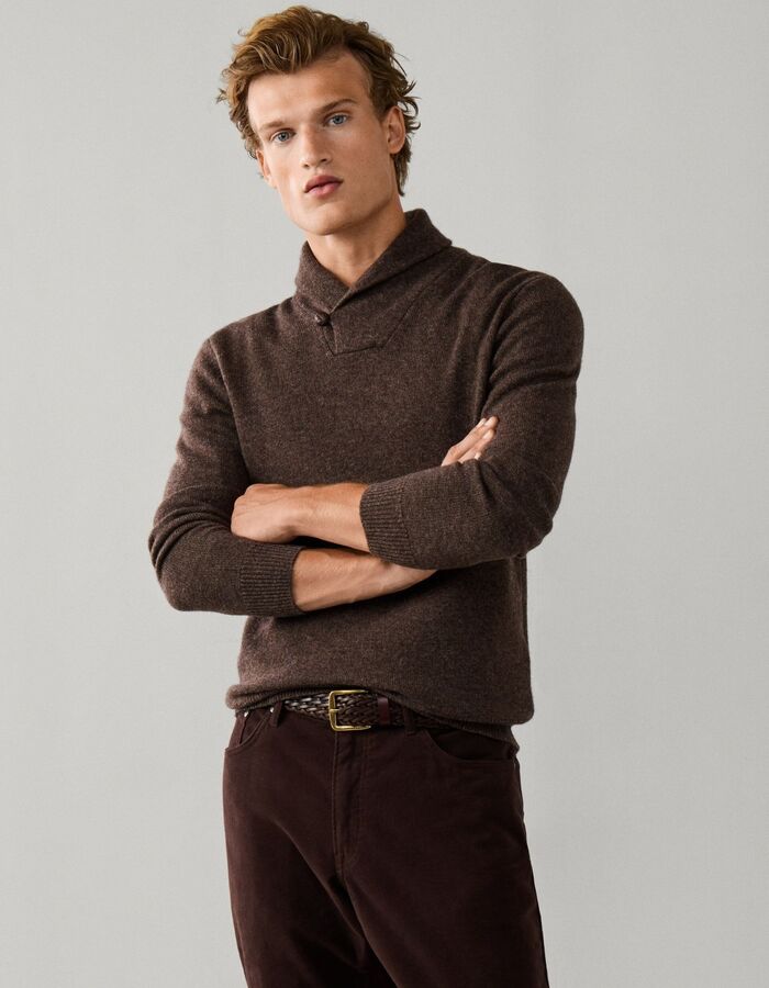 Merino Wool-Cashmere trui met sjaalkraag nut brown