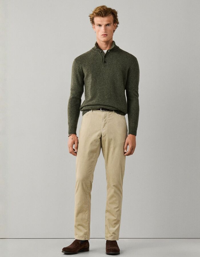 Merino Wool Mouline trui met knoopsluiting olive green
