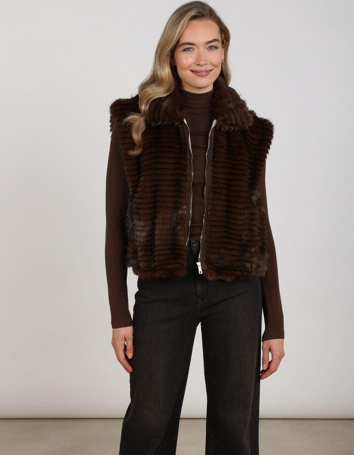 Nukus gilet zonder mouw bruin