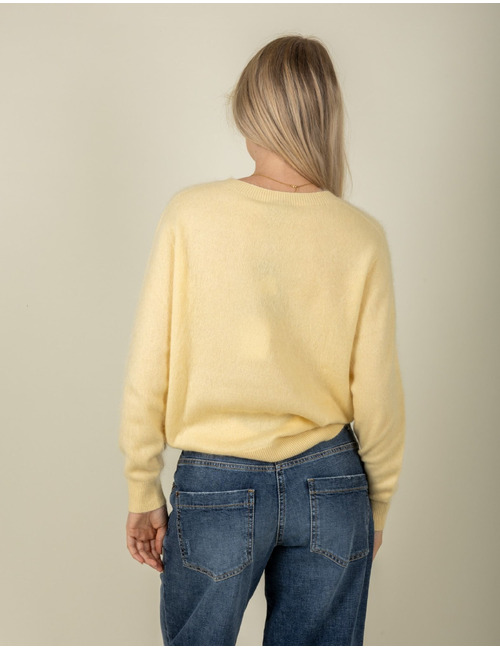 Esthème O. pull geel