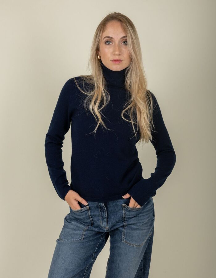 Esthème O. pull blauw