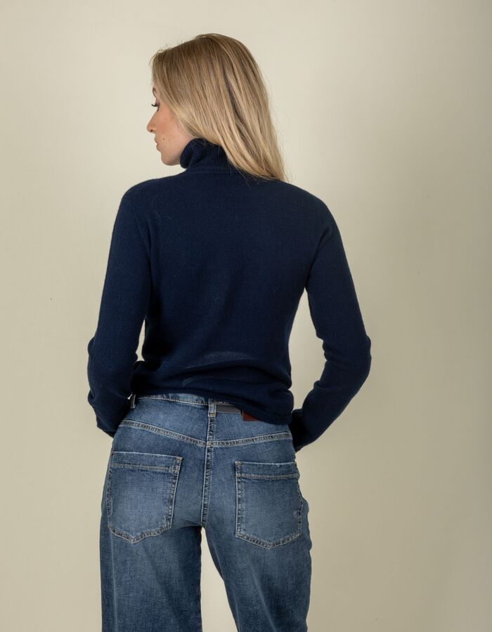 Esthème O. pull blauw