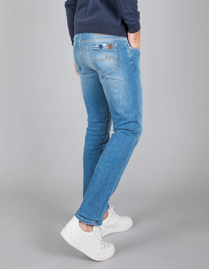 Lichtblauwe slim fit stretch jeans – ATN01S