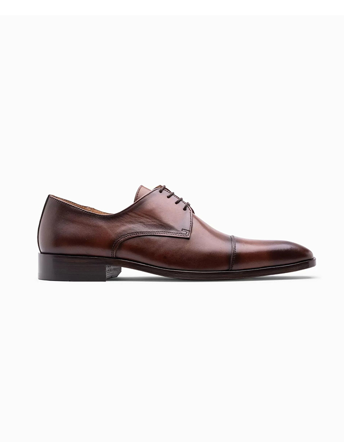 Donkerbruine lederen veterschoen – model Buti  